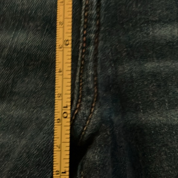 These are American Eagle jeans, size 14, long and high waisted - Picture 6 of 10